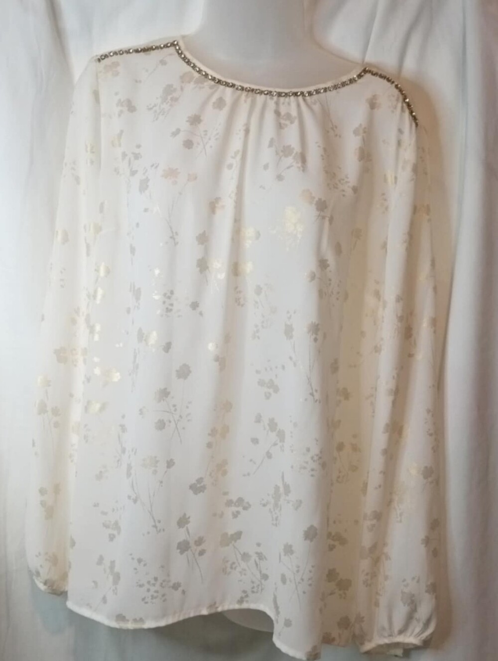 Liz Claiborne Ivory Shirt Top Gold Floral Foil Embellished Neckline Flowy Fairy